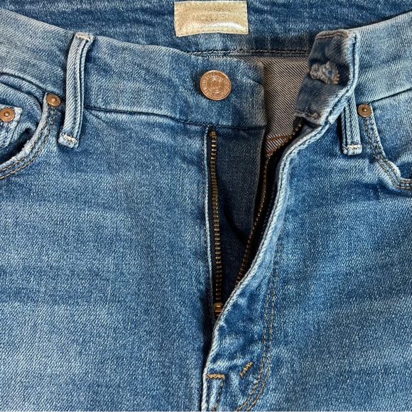 Mother High Waisted Looker Ankle Fray Shoot to Thrill Painted Leopard Jeans 25 - Picture 6 of 15